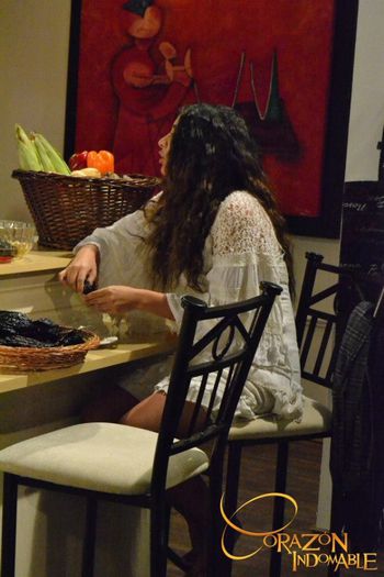537372_328651697257390_1383870140_n - Maricruz