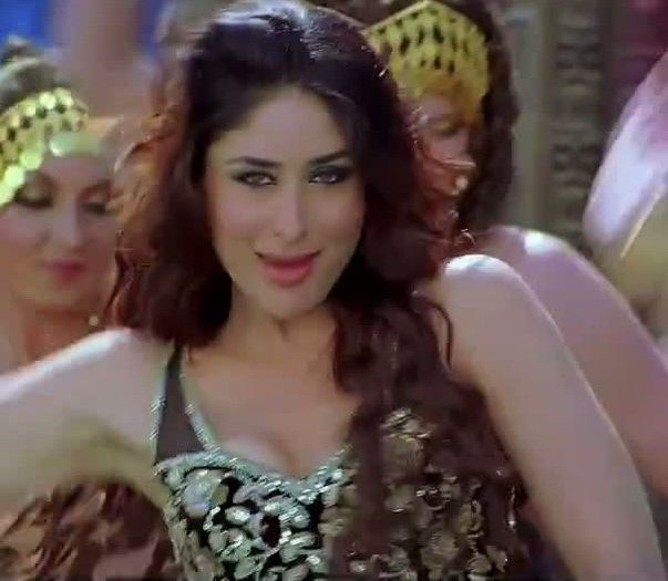 CAPS SUPER (189) - Kareena Kapoor 2