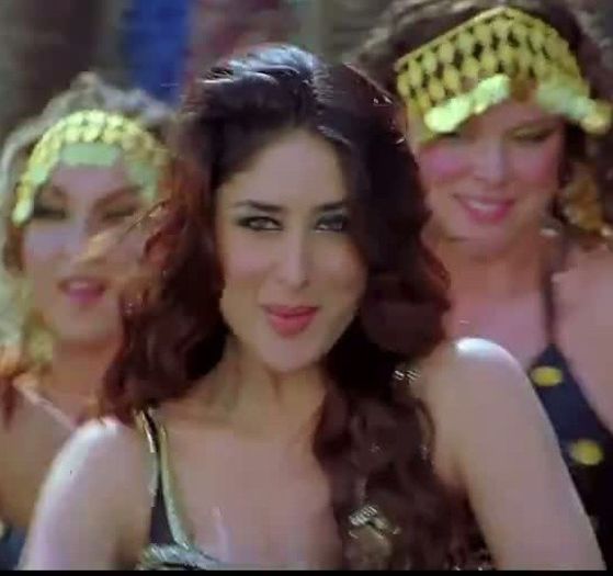 CAPS SUPER (190) - Kareena Kapoor 2