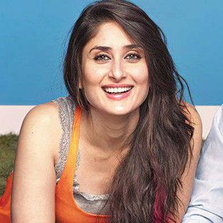 431909_609343162409351_1547047596_n - Kareena Kapoor 2