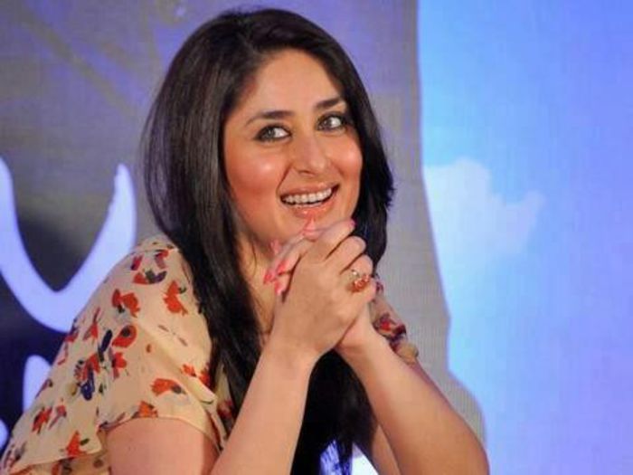 945359_603486929661641_1164506784_n - Kareena Kapoor 2