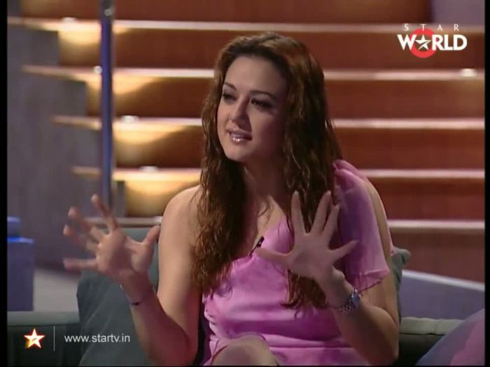 Saif Preity - Koffee with Karan (7) - Preity Zinta 09