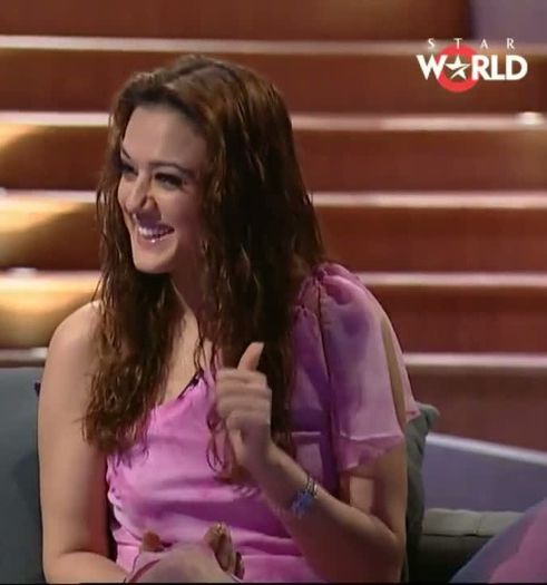 Saif Preity - Koffee with Karan (3) - Preity Zinta 09