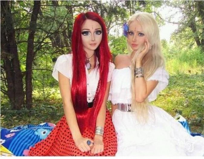 anastasiya-shpagina-y-valeria-lukyanova-cuando-eran-amigas - valeria lukyanova