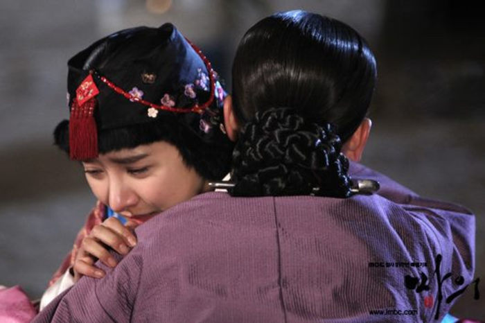 734233_348966805210691_745961163_n