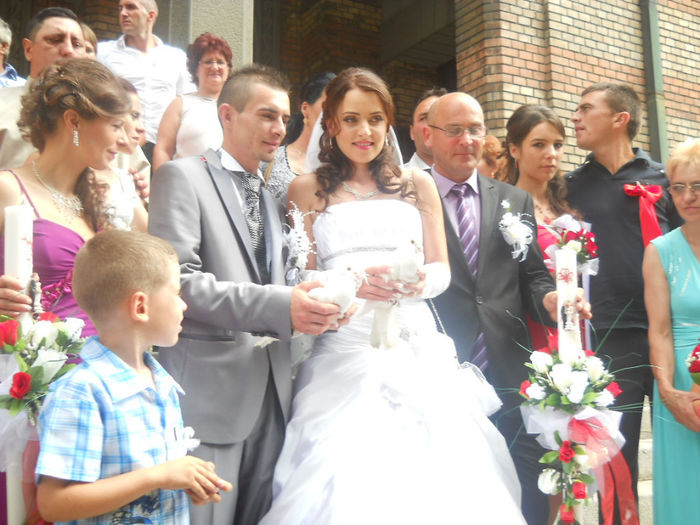 nunta 17 august catedrala - Porumbei albi pentru nunti