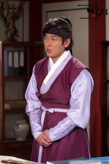 421159_347924571981581_335482626_n