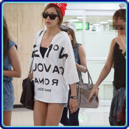 . [de sus] ..:))=)) Ma gandeam sa dormi la mine..dar merge si la MW ^^ IARTA-MA MINWOO! :))=))