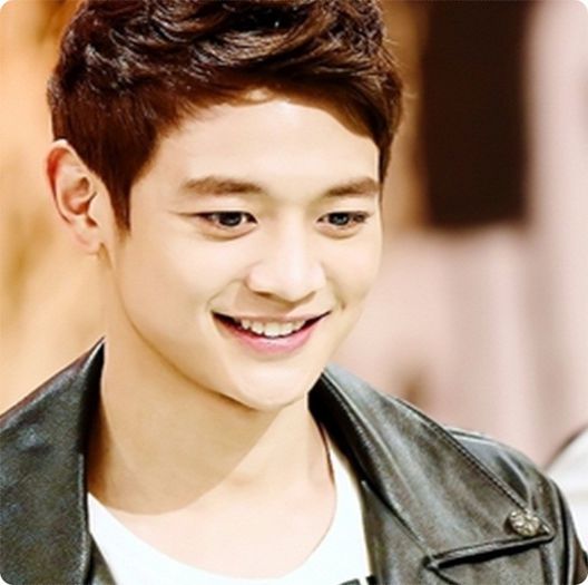  - o - 2 SHINee Minho