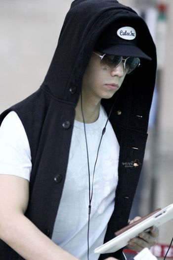  - o - 2 WooYoung 2