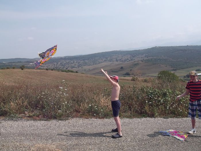 Picture 837 - NEPOTII IN TIMPUL LIBER