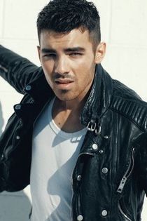 ﻉ√٥ﺎ Joe ﻉ√٥ﺎ - 2__Joe Jonas__2