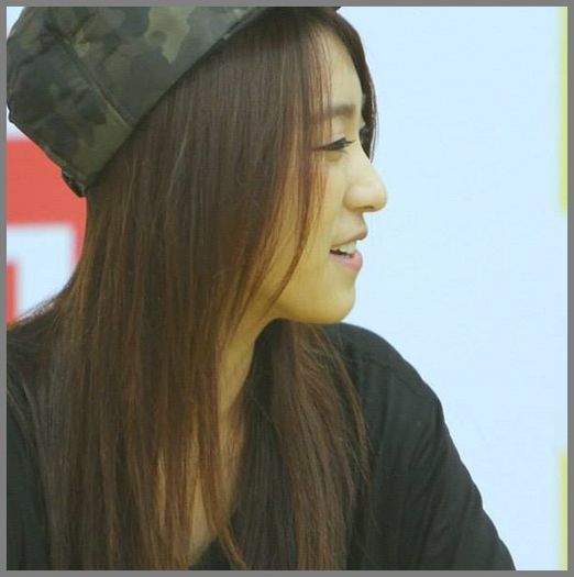 [:)] ..Bine. :o3 [brb..:-ss all. -.-] - ix __ Episodul 014 __ xi