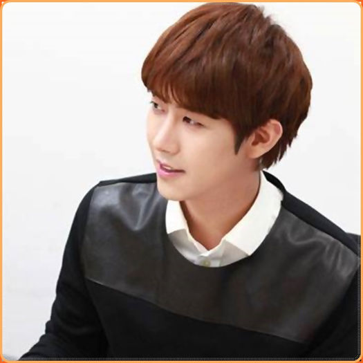 +. :o3 (se duce langa ea|o imbratiseaza) MinWoo..te vad..sa stii..:-w - ix __ Episodul 014 __ xi