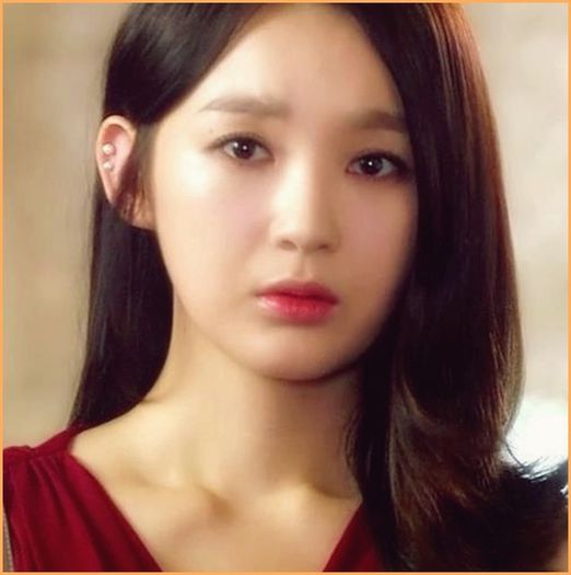 ^^.. Cu placeree. ^^ .. Bye Ara. :-s Welcome back JA,Lu. :3