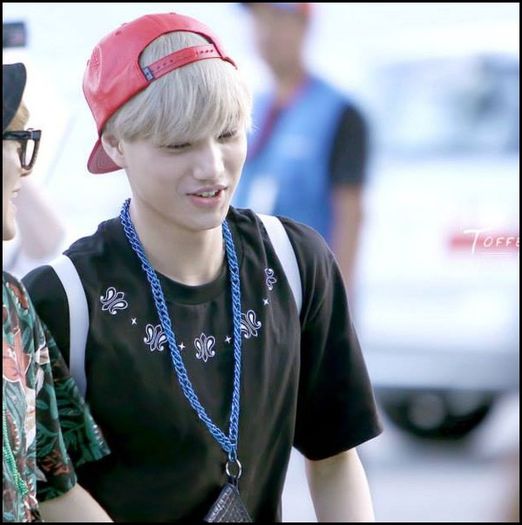 (Kai) ..Surprizaa, tic - tac. :))=)) ..