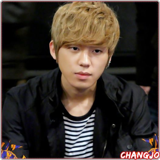 *- Poate..sa nu`mi mai spui..`piciule`? :-w :)).