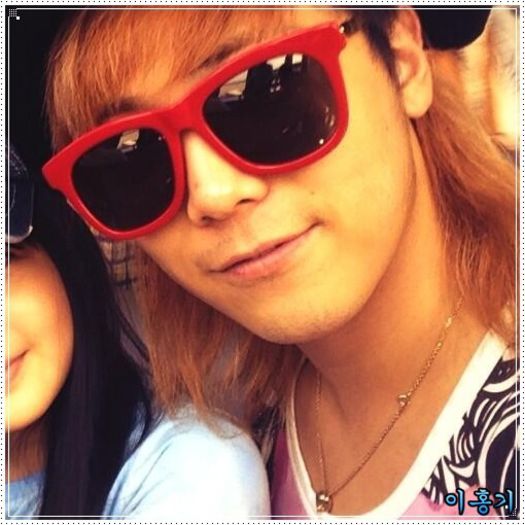 << ..Excursie. ;;) ..La munte, la mare.. :-? ..:))