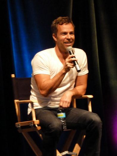 ღJ.Rღ - xo_JR Bourne_xo