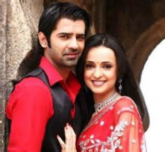 22 - Sanaya and Barun-SaRun