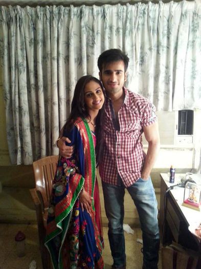 1185282_630437306989520_735660260_n - Krystle DSouza