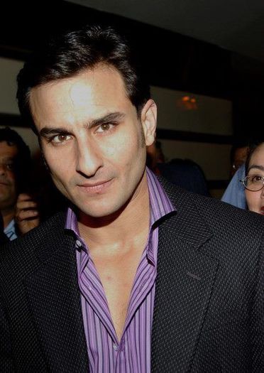 Si duceti-va sa luati carne de vaca, pana atunci eu o prajesc pe cea de pui.