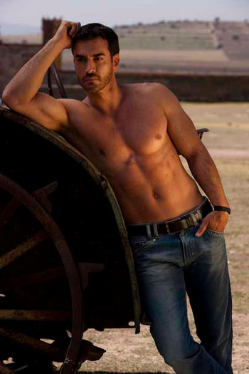 tumblr_me2uolKQcQ1ro8xleo1_500 - David Zepeda