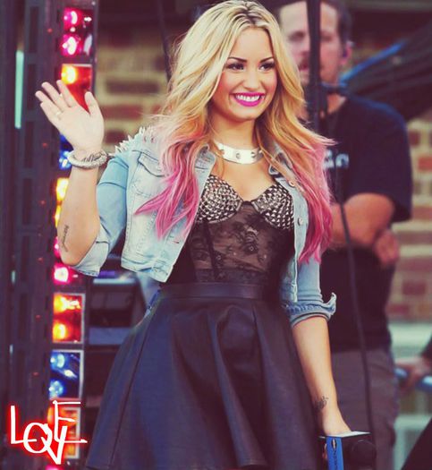 ♥This♥Is♥Love♥ - l - o Facts about Demi Lovato