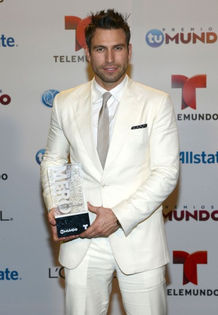 - Rafael Amaya
