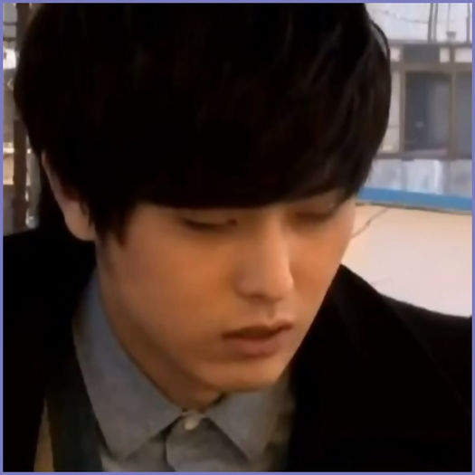 <.> Puteai..nega..-_-.. Nu stiam ca-i adevarat..scuze..-_-
