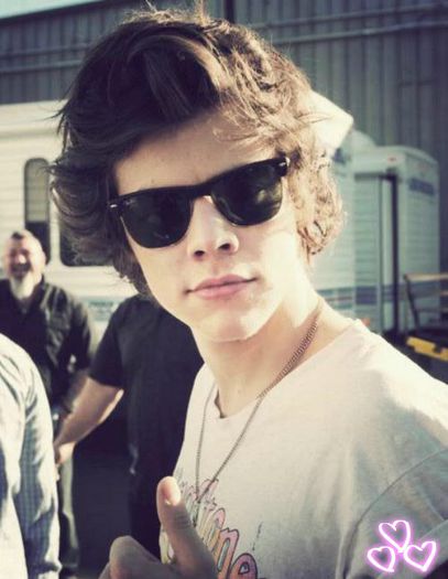 ♥This♥Is♥Love♥ - l - o Facts about Harry Styles