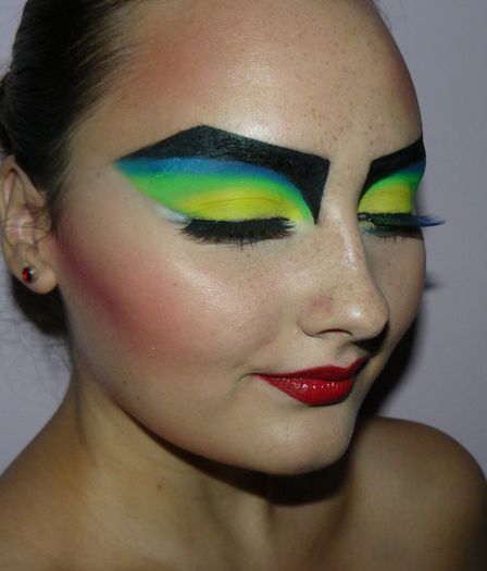 Moldovan Alexandra - Concurs de machiaj - London Makeup by Cosmetic Style
