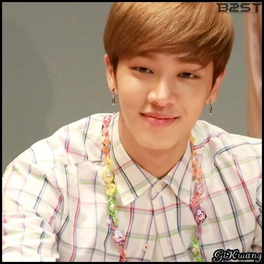 [KK] ..Ahaaa.. :D ..Hey. :-h ..Nici`un deranj. :) - ix __ Episodul 018 __ xi