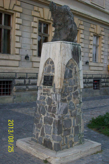 UNDE ESTI TU TEPES DOAMNE,CA PUNAND MANA PE EI....