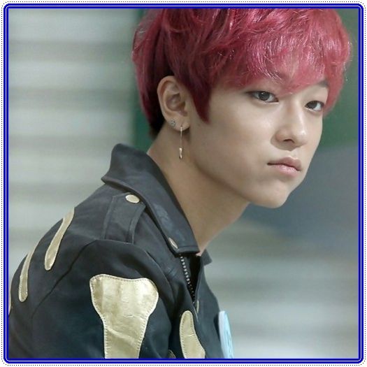 |~| ..Da.. :-< ..:))