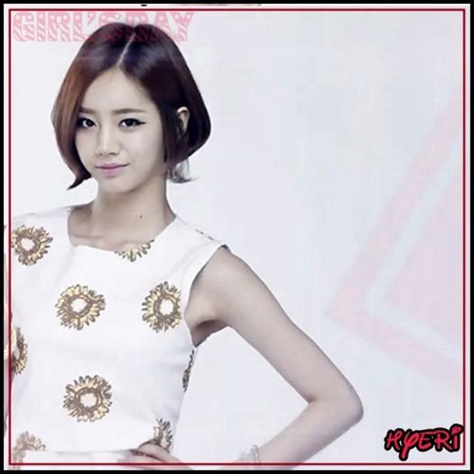 @. ..-_- ..[se uita urat la Suga] ..Nu mai vorbi cu mine. :-w ..:)) ..