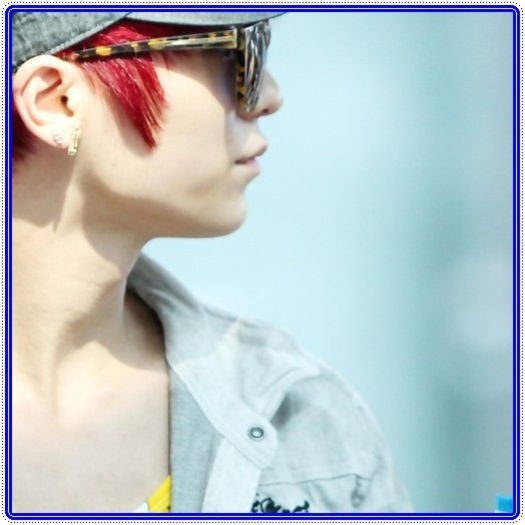 |~| ..Ok. :) ..haide So`. [pleaca cu ea]