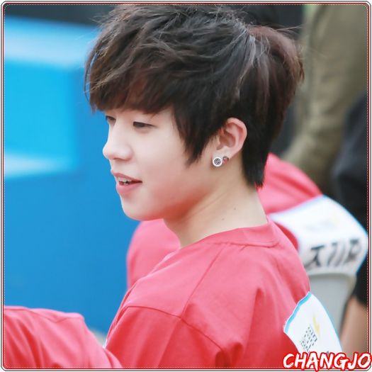 *- Byee So. :-h :) Waii..ce ma plictisesc. :( (:|.