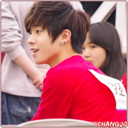 *- :-? Bye Hye. :-? Ma provoci sa iti arat ca pot. :-L :)).