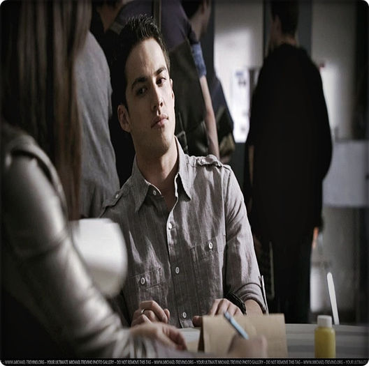 •●• dc?... + nimic din ce nu se vede... - Episode - 09