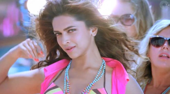 Race-2-Hot-Image-Deepika-Padukone-Sexy-Lips-630x350