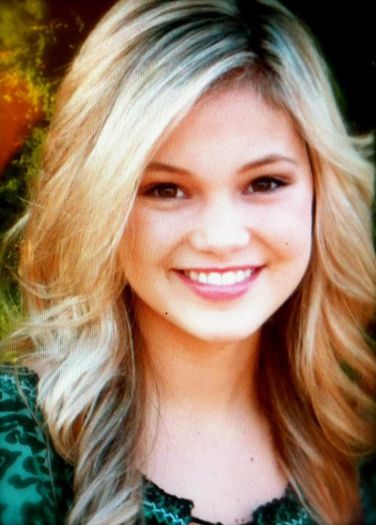 olivia-holt-olivia-holt-23314786-516-720