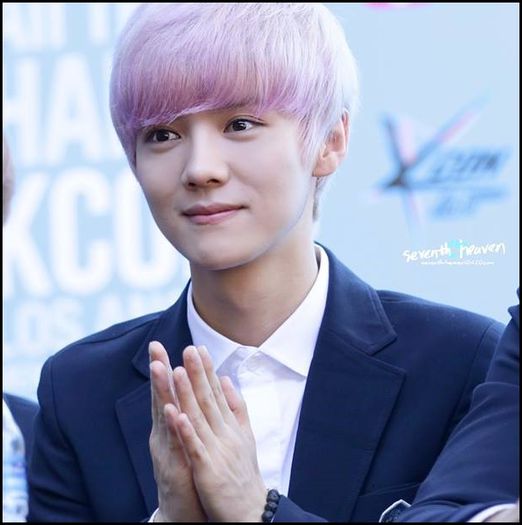 (LH) ..[in soapta ptr Khun] Aaa, azi e joi. :-? Deci e la SM. :) - ix __ Episodul 021 __ xi