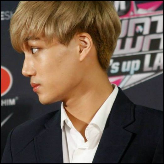 (Kai) ..Bye Mel. :) Tia, s-a intamplat ceva?  :-s - ix __ Episodul 021 __ xi