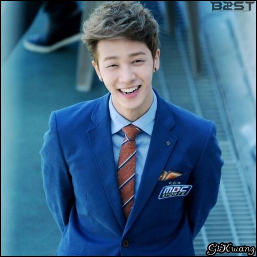 [KK] ..Si euu.. Ma lasi Seob? ..ma lasi.. normal ca ma lasi. :3 ..[merge la Jei; hug; pwp] ..LMA! :D - ix __ Episodul 021 __ xi