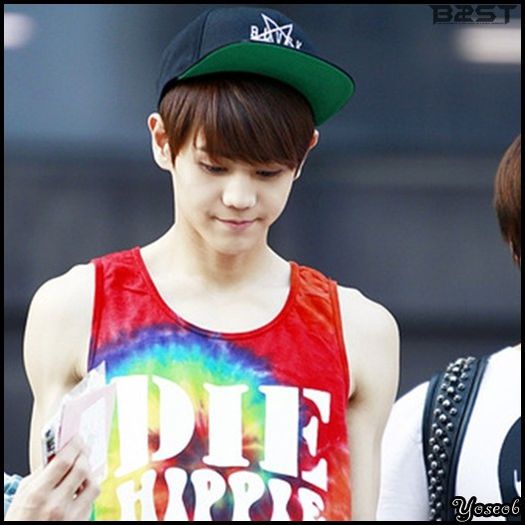 [:x] ..I let go of it and hold it again, smiling like a fool ..