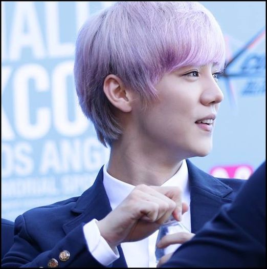 (LH) ..O aduce Suho in 10 minute. :) ..:)) Nici eu Chul. :-s