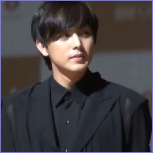 <.> Da..:-??.. Cum vrei sa le pui? :-?