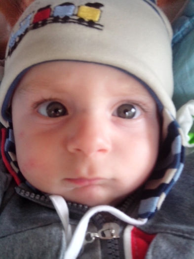 IMG_20130903_141944 - un bebe mic -2013