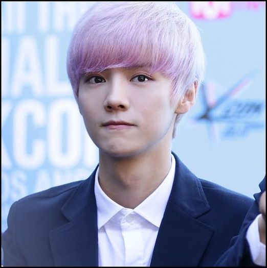 (LH) ..:)) Byees. :-h